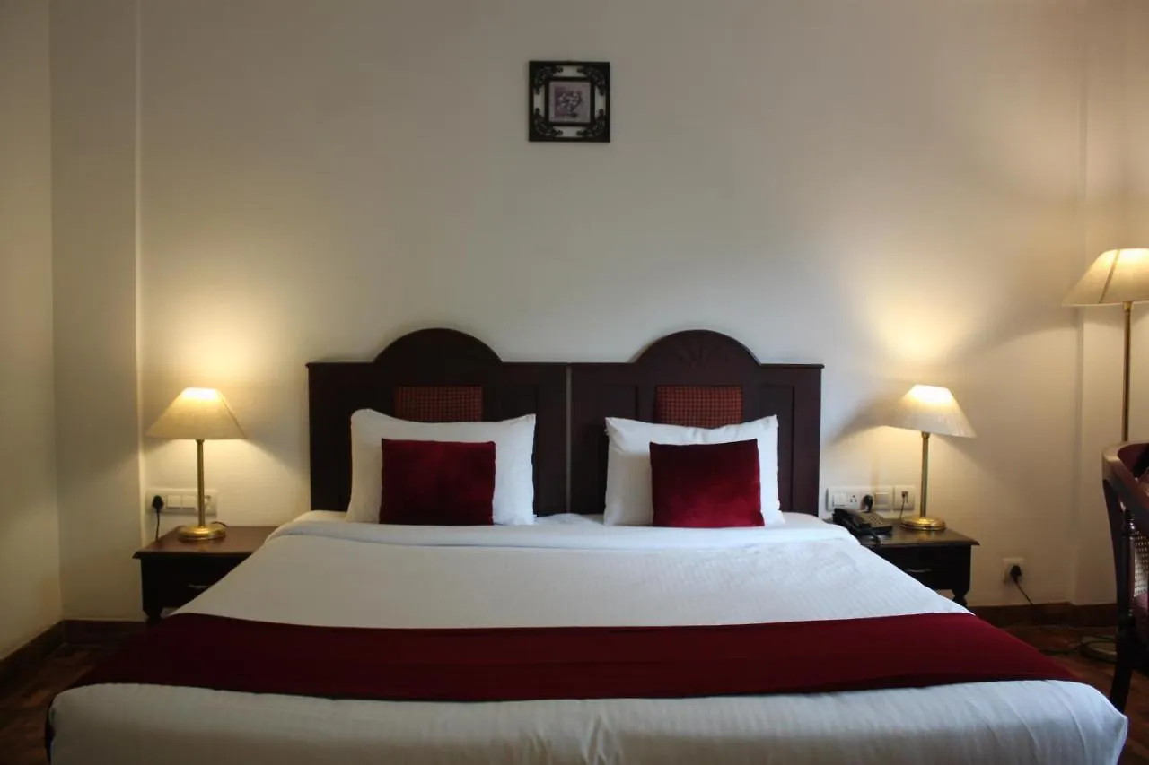 ***  C7 Munnar Hotel India